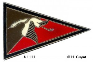 Insigne de la SPA 67 à partir de juin 1917, homologué sous le n° A 1111. © H. Guyot
