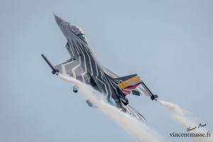 F16 solo display Belge