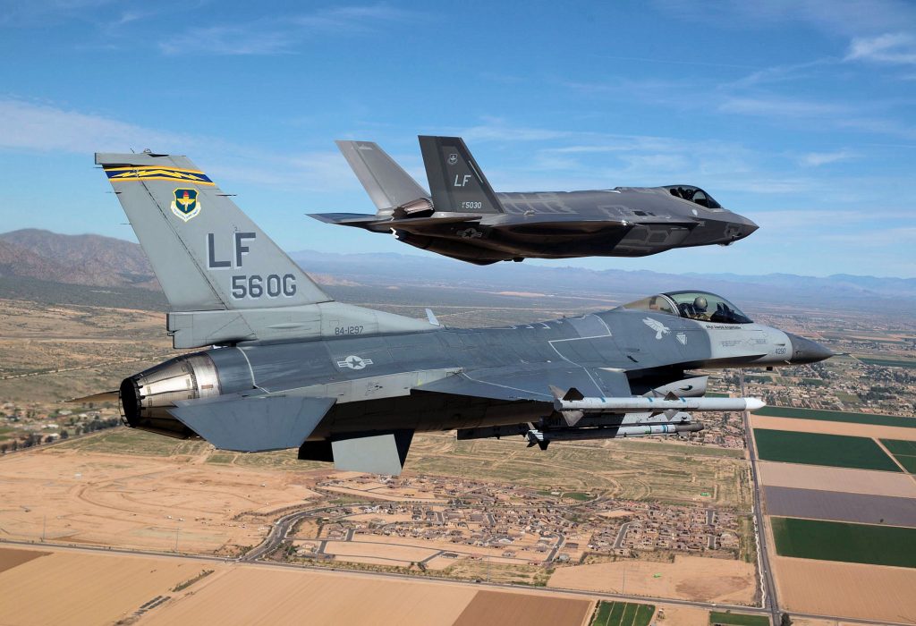 F16_Fore_F35_Rear_Wide