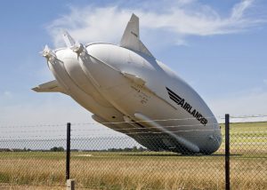 Airlander 10 lors de son "hard landing"