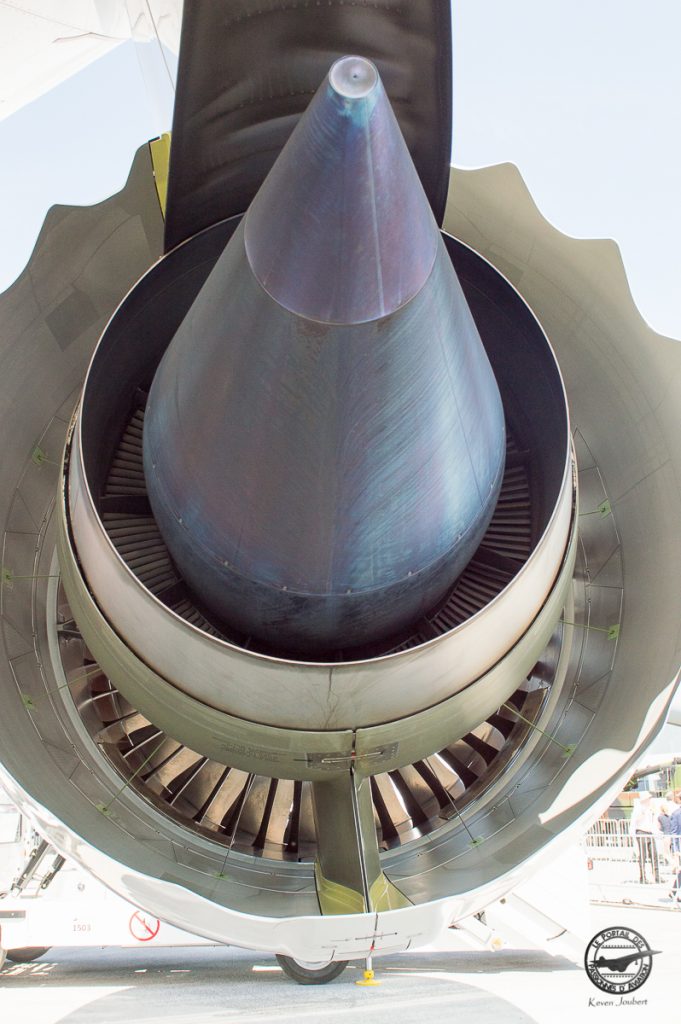 Derrière le Rolls Royce Trent 1000 TEN