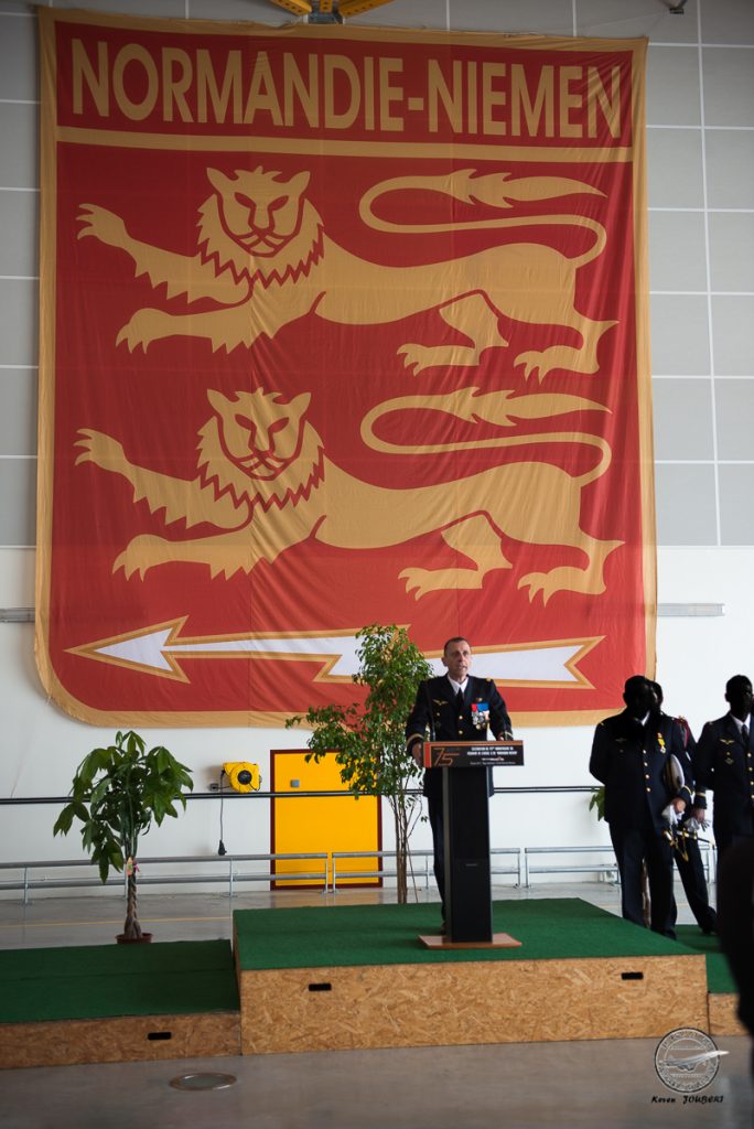 Discours du Colonel, Commandant de la Base Aérienne 118