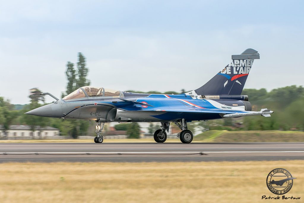 Rafale Solo Display