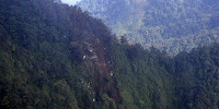 Sukhoi: Crash d'un SuperJet 100 en indonésie