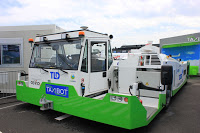 En direct du Bourget : Le TaxiBot, future réussite franco-israélienne.