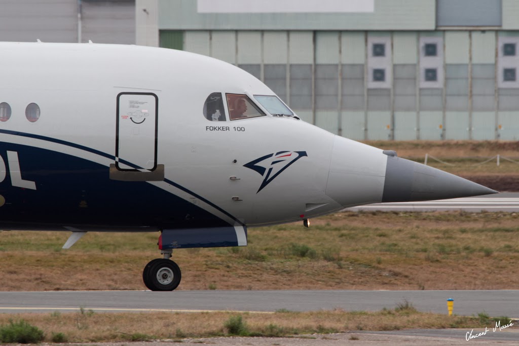 Un oiseau étrange capturé à Mérignac: la DGA teste son tout nouveau fokker!