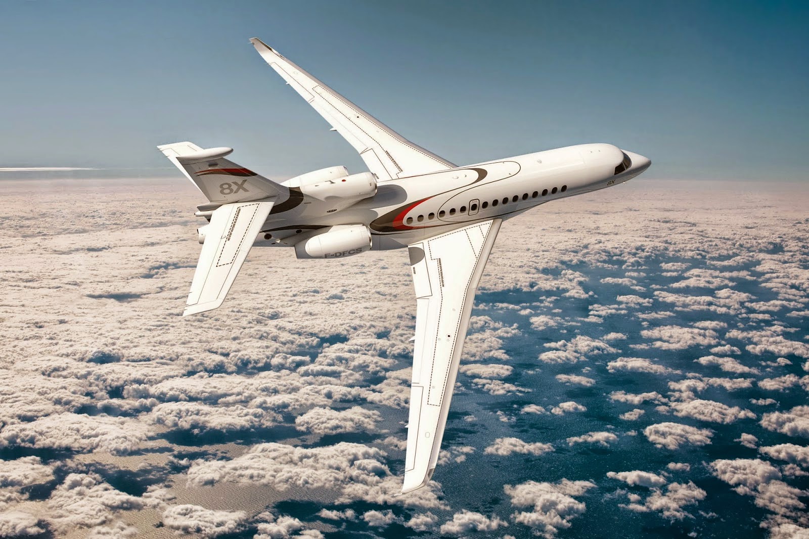 Le Falcon 8X achève ses essais au sol, et le premier vol se précise