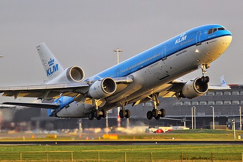 La fin d'un mythe, dernier vol du MD-11