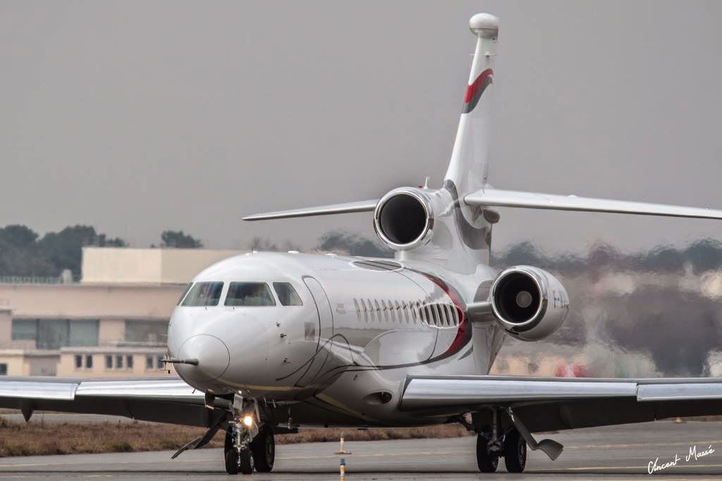 [Exclu photos] Les essais de roulage du Falcon 8X ont commencé !